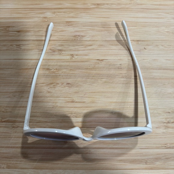 Hippie 70s Style Sunglasses - Picture 6 of 10